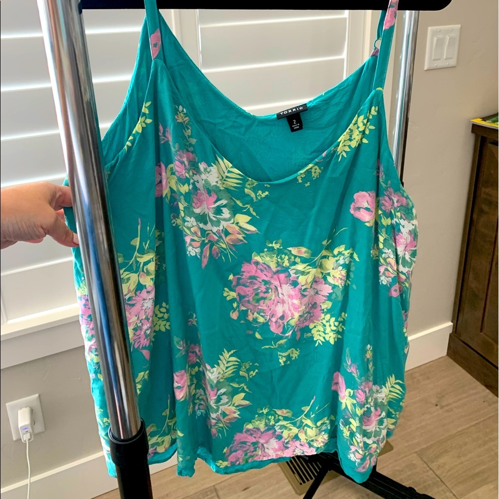 Torrid size 2 tank top camisole
